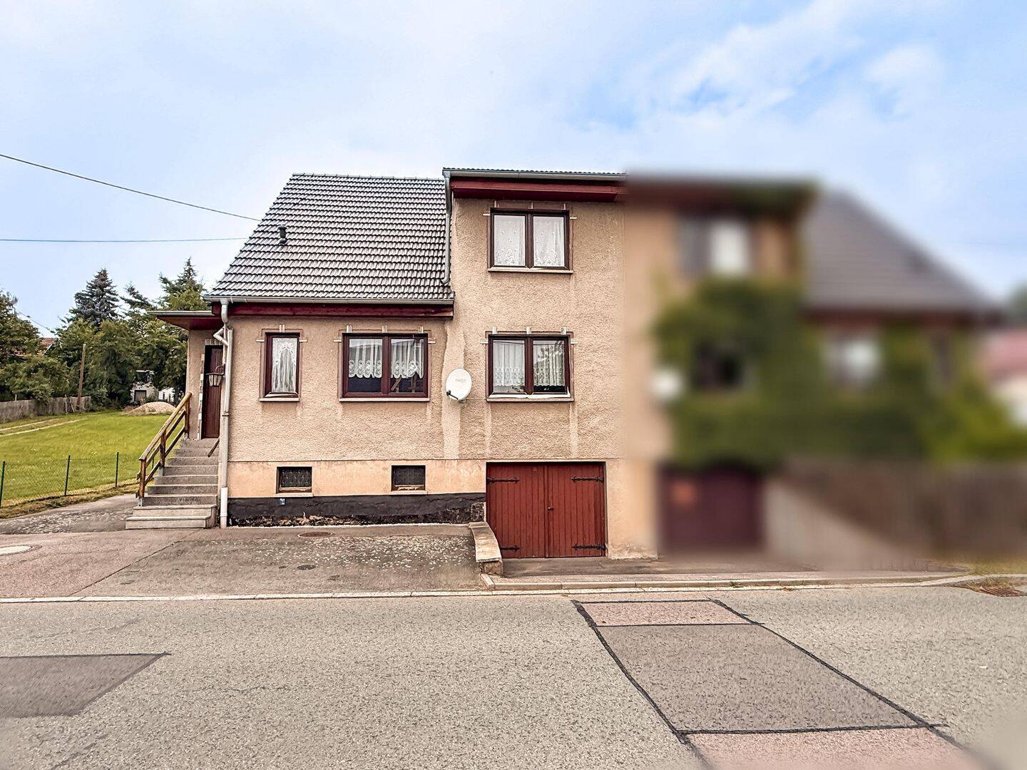 Ein kleines Stück Zuhause – Doppelhaushälfte mit Garten & Garage“, 9337 Callenberg
