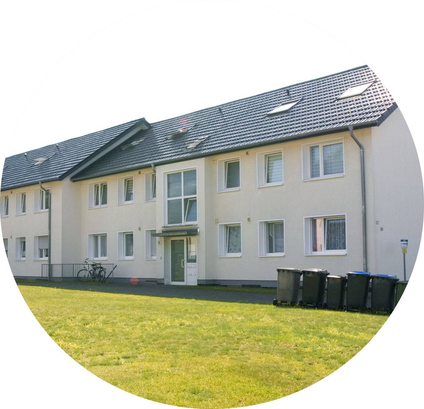 Gemütliche 5-Zimmer-Maisonette-Wohnung mit Stellplatz und Kellerabteil, 32832 Augustdorf