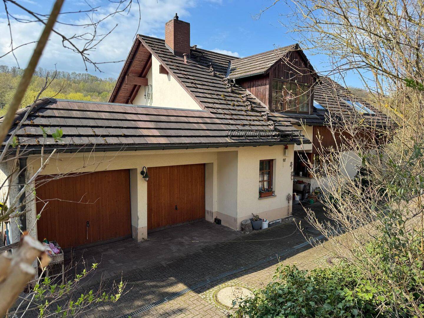 Gepflegtes großes EFH mit Ausbaupotential in Stadtrandlage von Gera, 7551 Gera