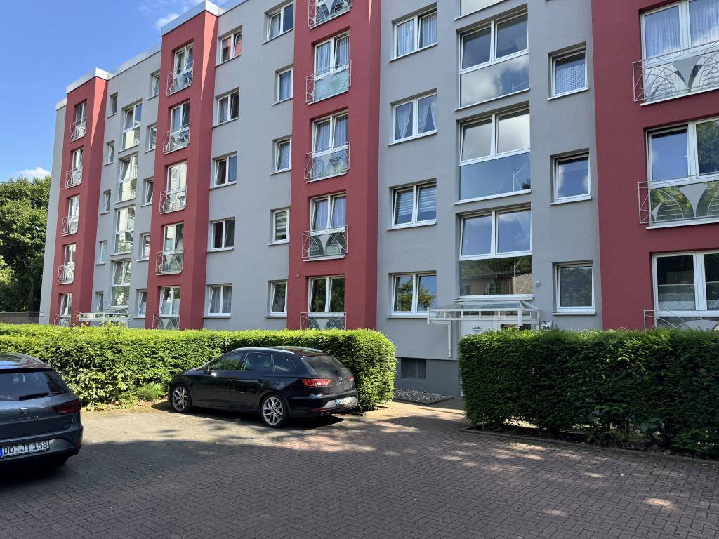 Dortmund – Schüren: Freie 2 Zimmerwohnung mit Terrasse und Gartennutzung, 44269 Dortmund (Benninghofen Berghofen Schüren)