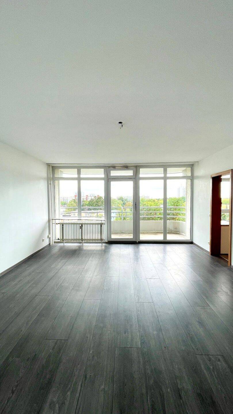 Exklusives 1-Zimmerwohnung mit Balkon in begehrter Lage Berlin-Gropiusstadt, 12351 Berlin (Neukölln Britz Buckow Gropiusstadt Rudow)