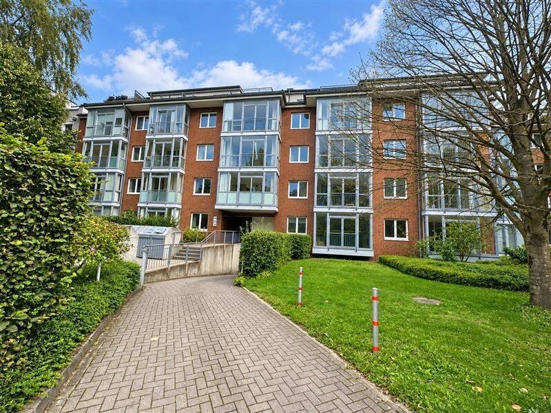 Warum hoch hinaus, wenn’s unten so schön ist?- EG Wohnung in Lurup, 22547 Hamburg (Altona Bahrenfeld Eidelstedt Lurup)