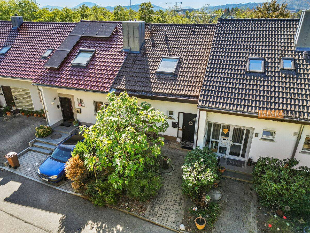 IMMORath.de – Attraktive Doppelhaushälfte mit Innenpool, Sauna und Garten, 79713 Bad Säckingen
