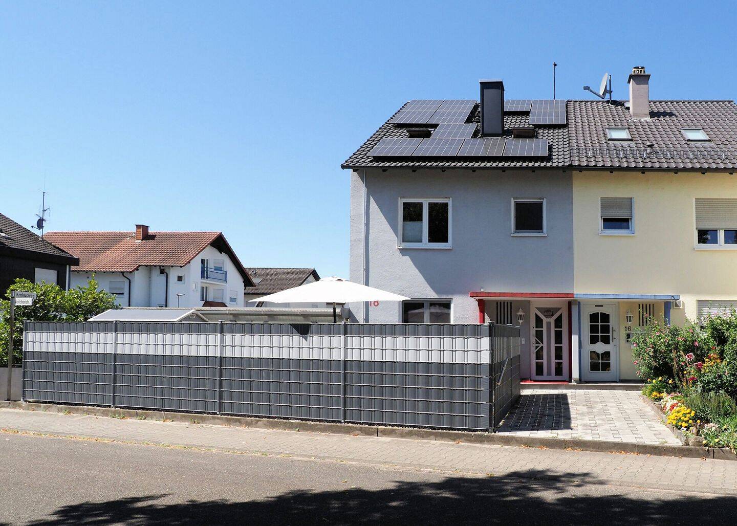 Ideal für die kleine Familie – viel Platz, viele Möglichkeiten und attraktive Extras, 76351 Linkenheim-Hochstetten