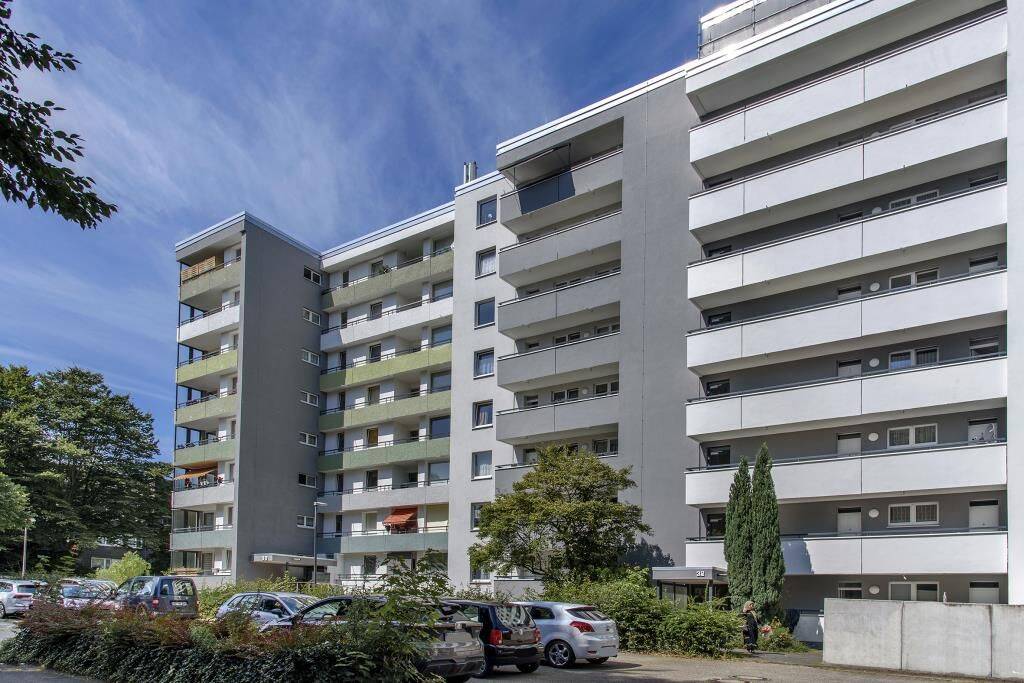 Helle 2-Zimmer-Etagenwohnung mit Balkon in Mönchengladbach Wickrath Freundliche Atmosphäre, 41189 Mönchengladbach