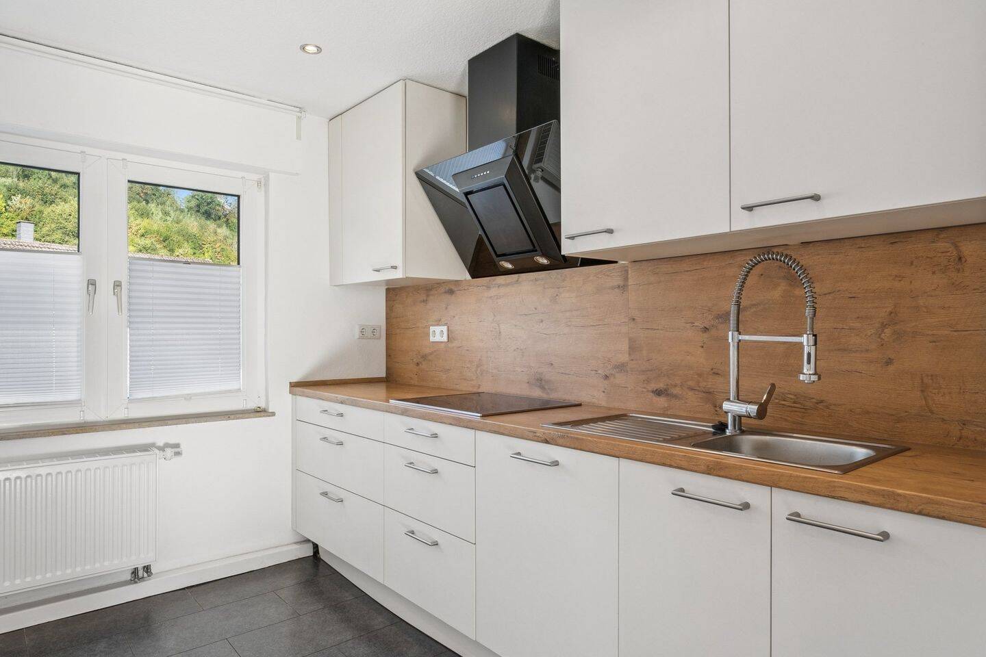 Sofort bezugsbereit – 3-Zimmer-Wohnung mit Ruhrblick in Arnsberg, 59821 Arnsberg