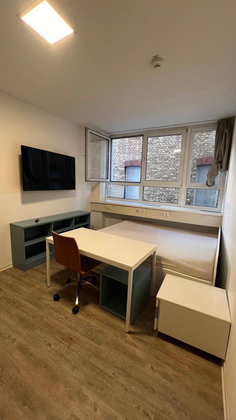 Möbliertes 1-Zimmer-Apartment – All Inclusive
– zentrale Lage- Nachmieter gesucht, 70372 Stuttgart (Bad Cannstatt)