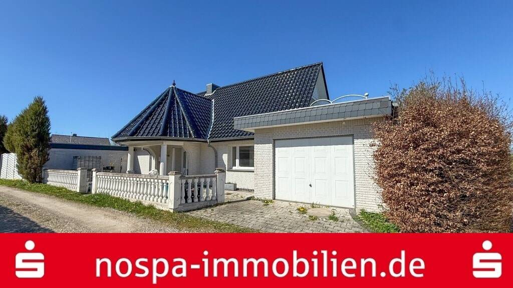 Wohnhaus mit südländischem Flair! Wohnhaus mit Doppelgarage, Wintergarten und Dachterrasse, 24986 Mittelangeln