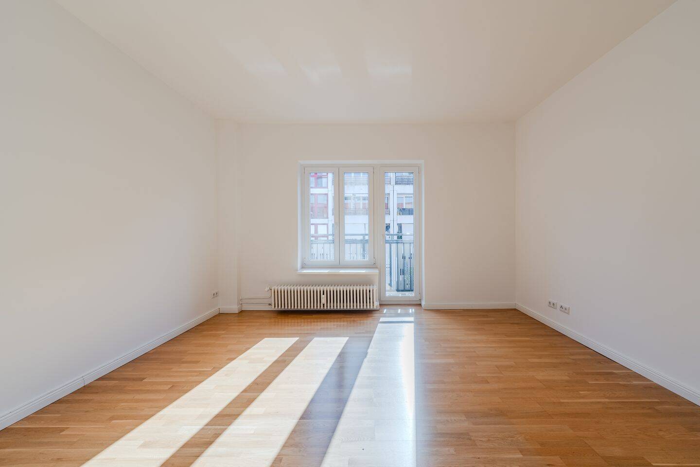 Dein Zuhause in Kreuzberg: modernisiert & smart geschnitten !, 10967 Berlin (Friedrichshain-Kreuzberg Kreuzberg Neukölln)
