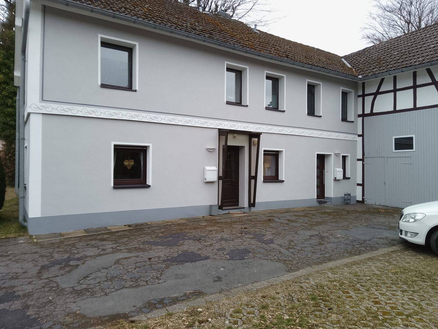 Erdgeschoß, separater Eingang, Einbauküche für Single, 52152 Simmerath