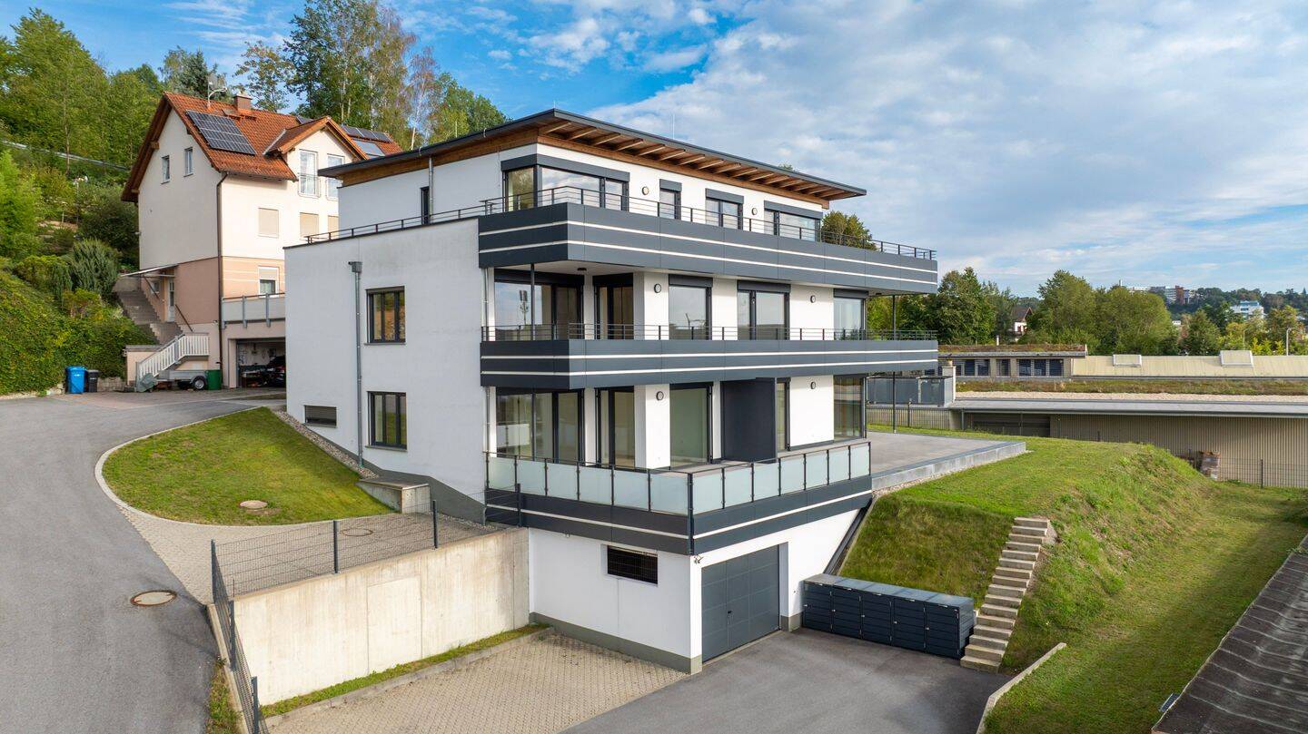 Großzügige 3-Zimmer Wohnung mit Einbauküche und viel Wohnkomfort, 94469 Deggendorf