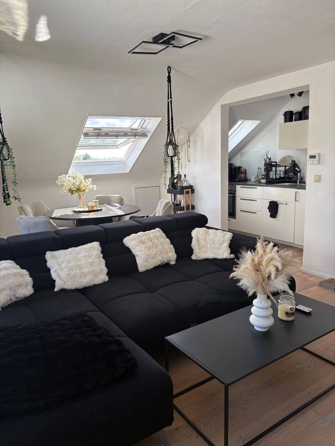 2 Zimmer Dachgeschosswohnung, 71336 Waiblingen