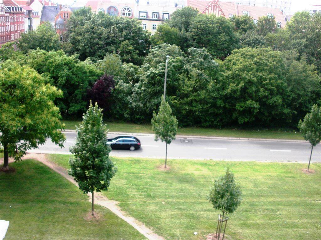 3-Zimmer mit Balkon , Lift , Chancen für SP im Hinterhof, 99085 Erfurt (Daberstedt Hohenwinden Ilversgehofen Johannesvorstadt Krämpfervorstadt)