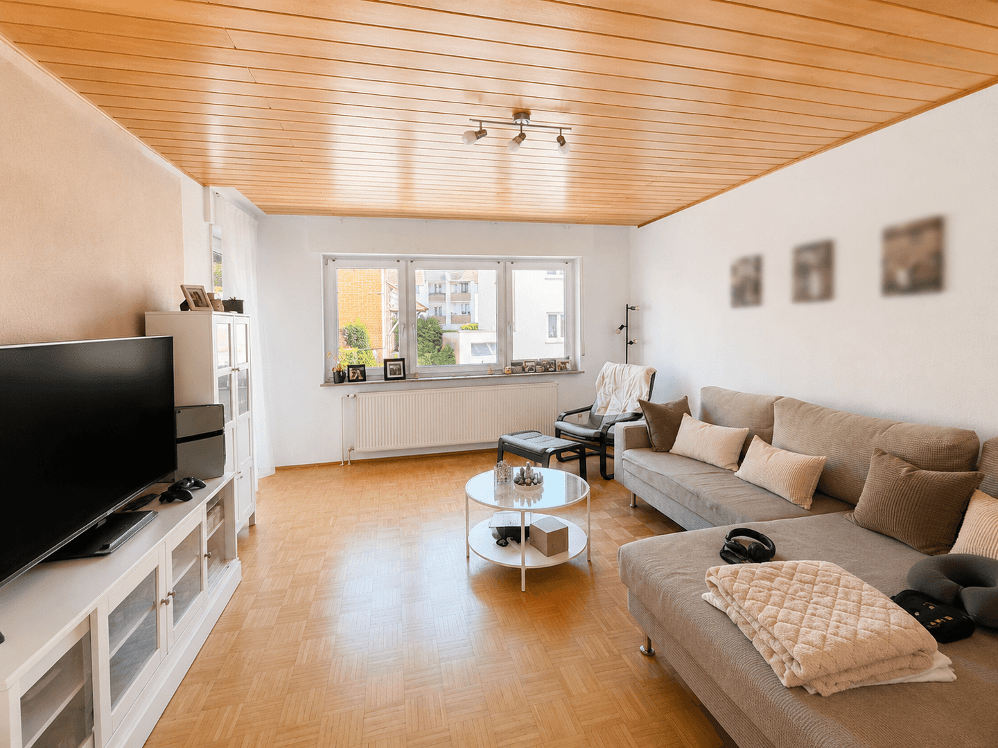 Helle 3-Zimmer-Wohnung mit Südbalkon in ruhiger Lage – Hochparterre in Ingelheim Frei-Weinheim, 55218 Ingelheim am Rhein