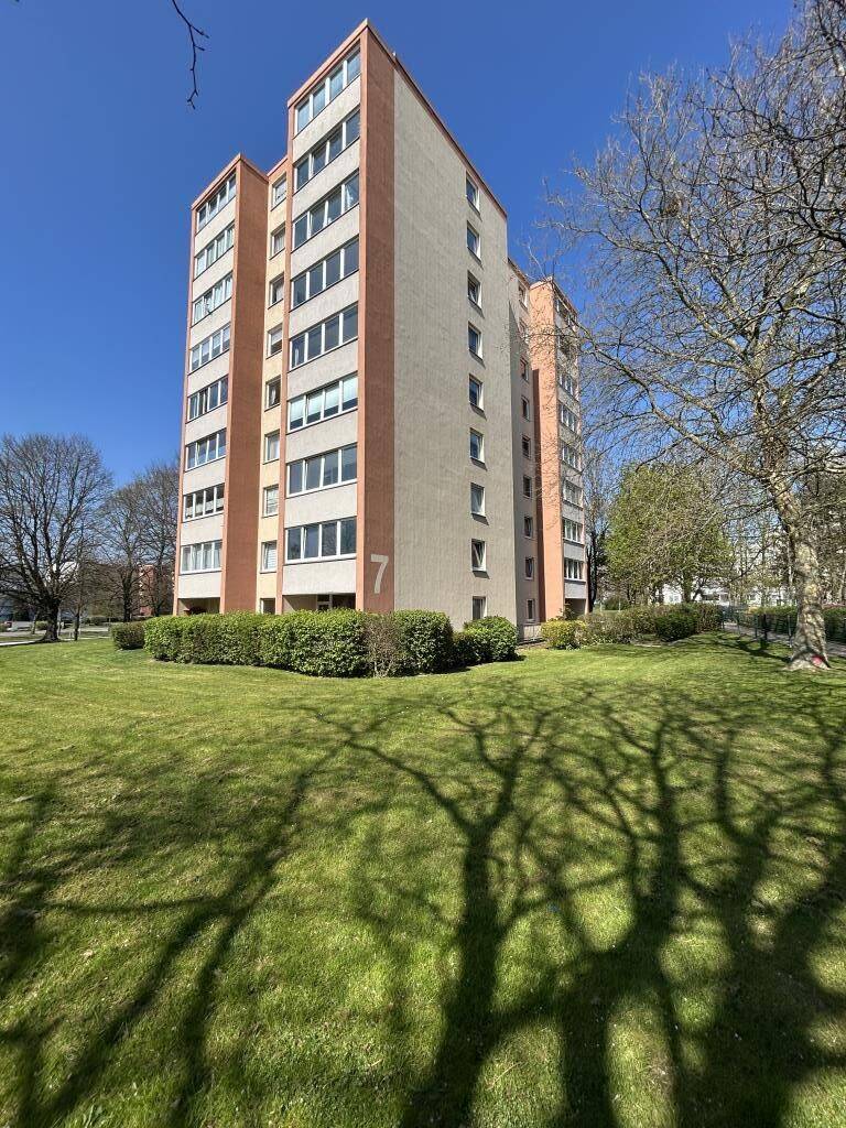 2-Zimmer-Wohnung in Kiel Mettenhof, 24109 Kiel (Hasseldieksdamm Mettenhof)