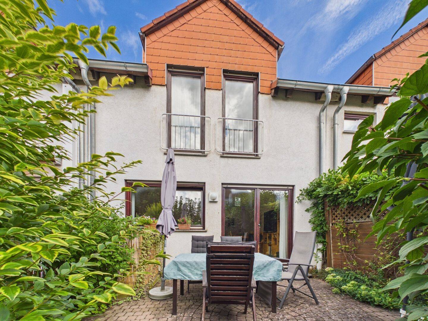 Neu Anspach: Gepflegtes Reihenmittelhaus mit Garten & Top-Anbindung, 61267 Neu-Anspach