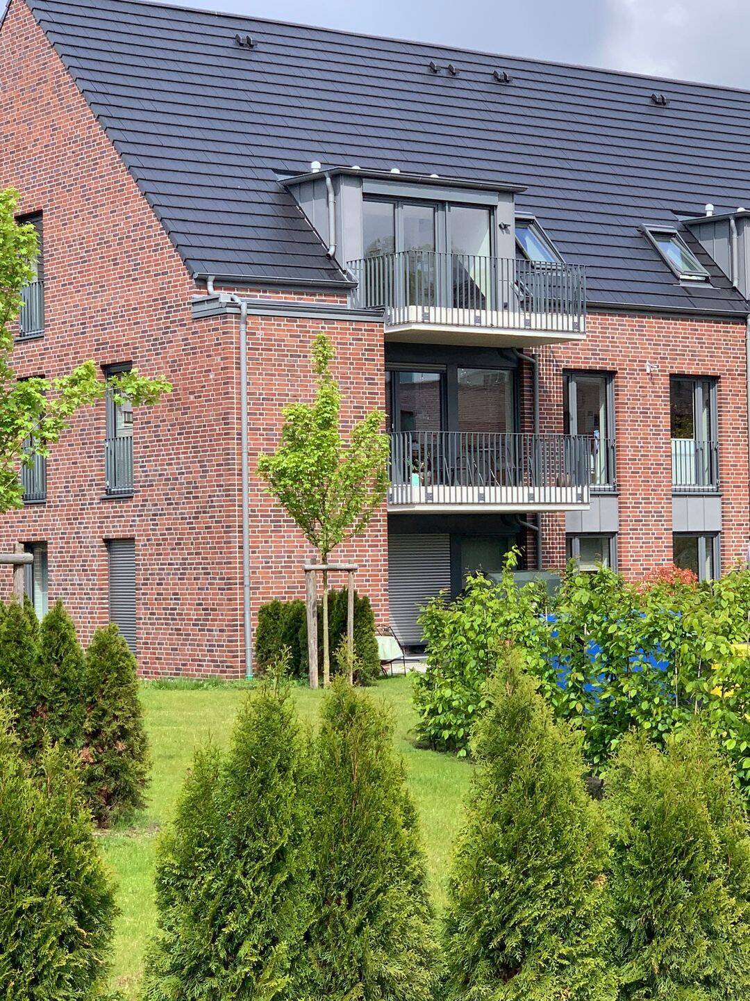 Neuwertige 3-Zimmer Wohnung mit Aufzug und Balkon, 21218 Seevetal