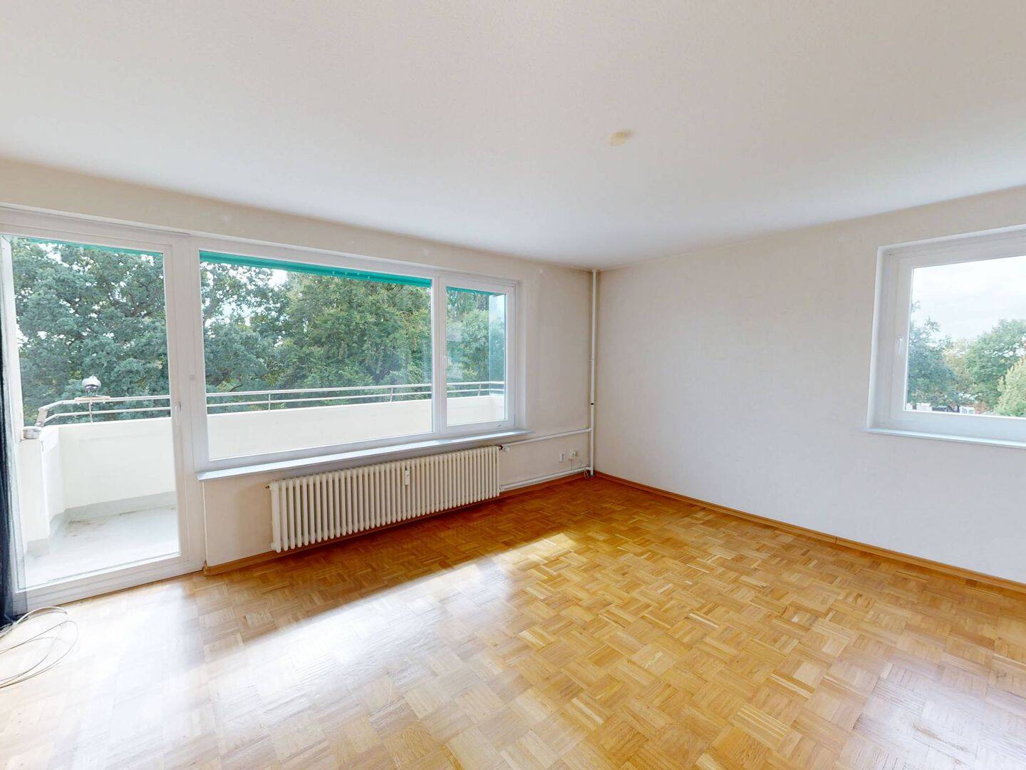 Geräumige 3-Zimmer-Wohnung mit BALKON und EINBAUKÜCHE, 25436 Uetersen