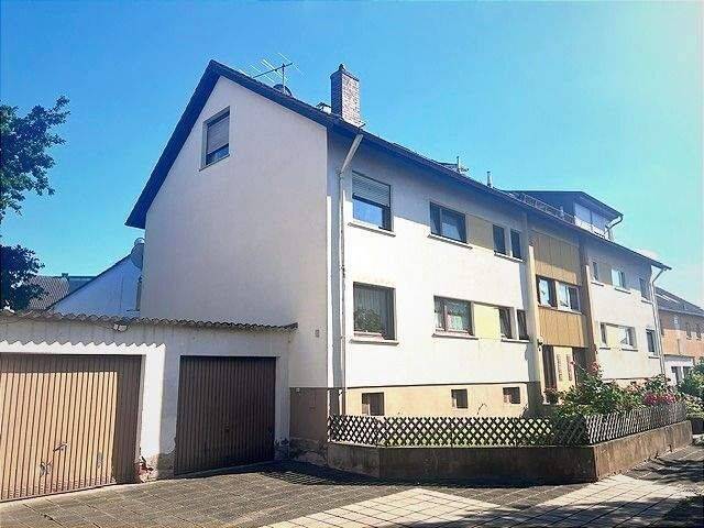 Gemütliche 2,5-Zimmer-Dachgeschosswohnung, 90765 Fürth