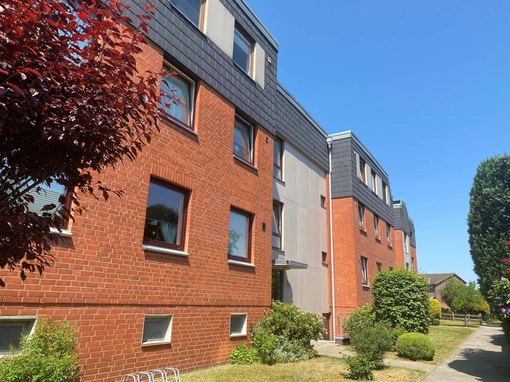 Schöne Wohnung in Henstedt-Rhen- 2.OG- Balkon – Carport, 24558 Henstedt-Ulzburg