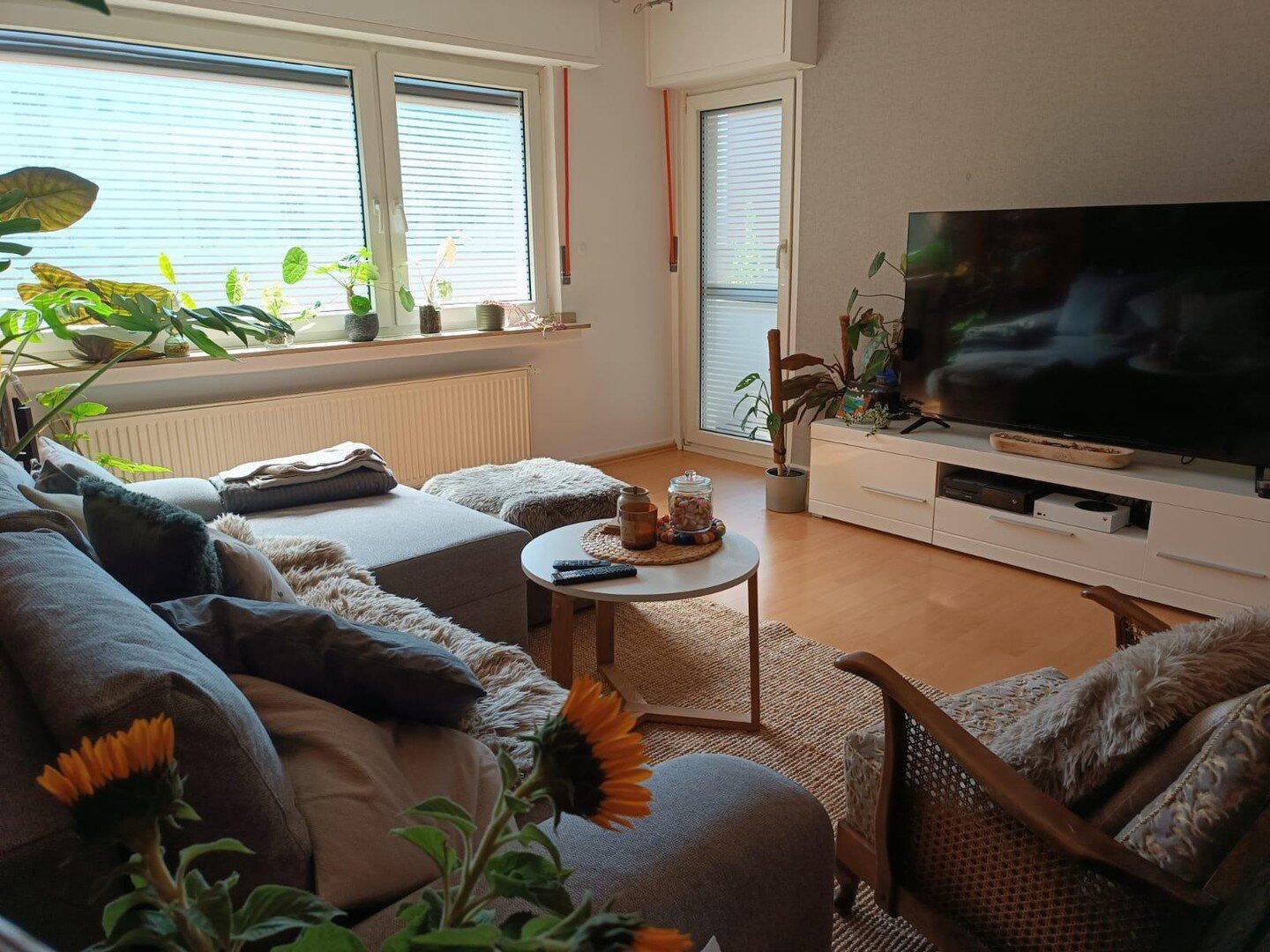 Mobilierte 3 Zimmer Wohnung in Brühl Zentrum/Ost am Schlosspark, mit Einbauküche, Bett, 50321 Brühl