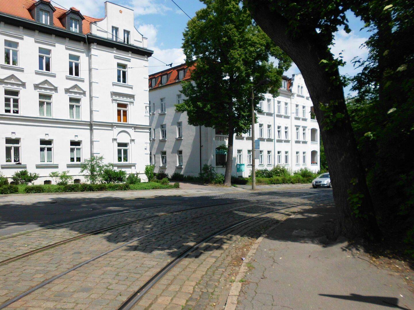 Reizvolle Dachgeschosswohnung, Garage und Garten, 4425 Taucha