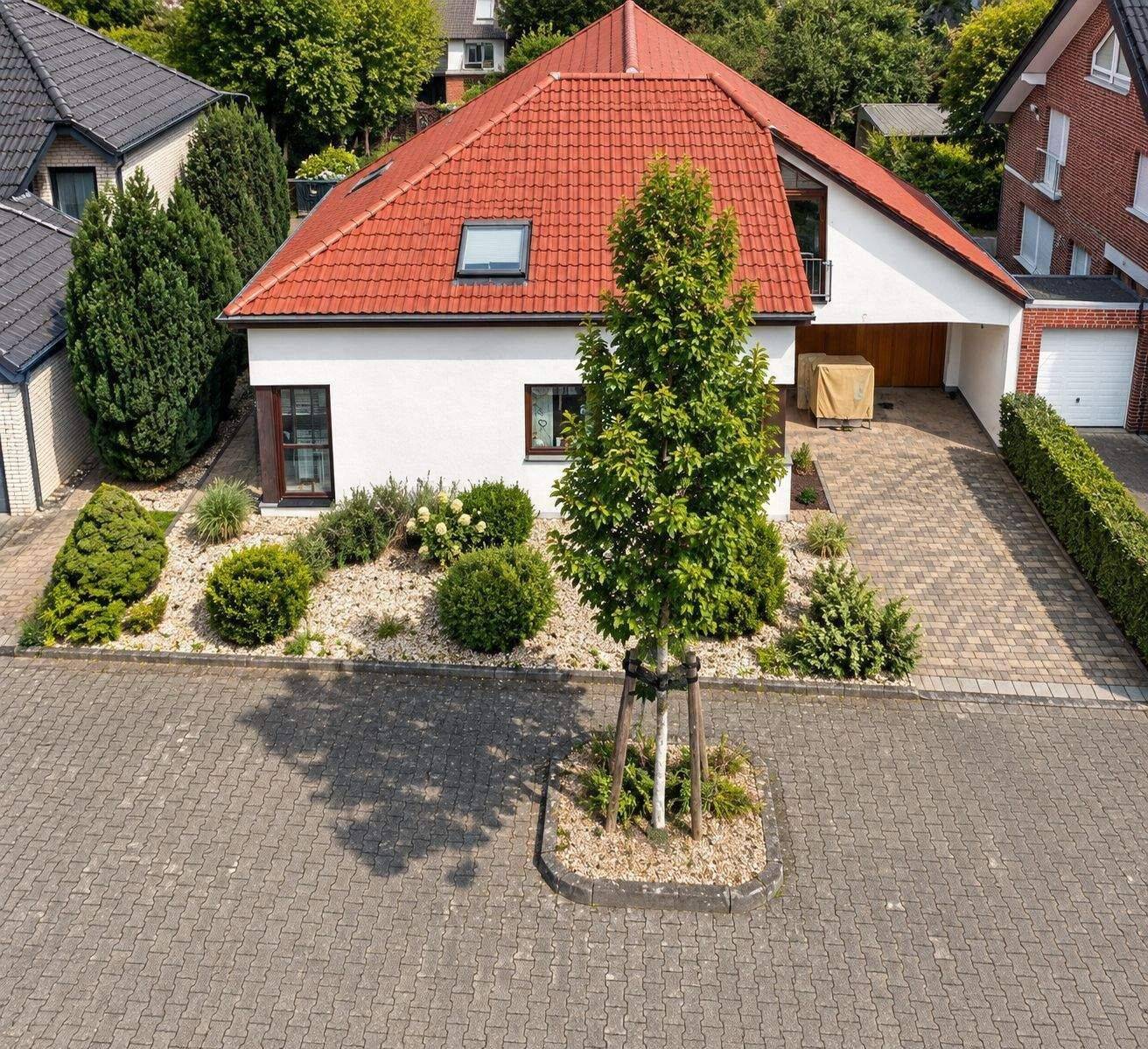 Freistehendes Haus in Sennelager – Top‑Lage, Natur pur & Einliegerwohnung, 33104 Paderborn