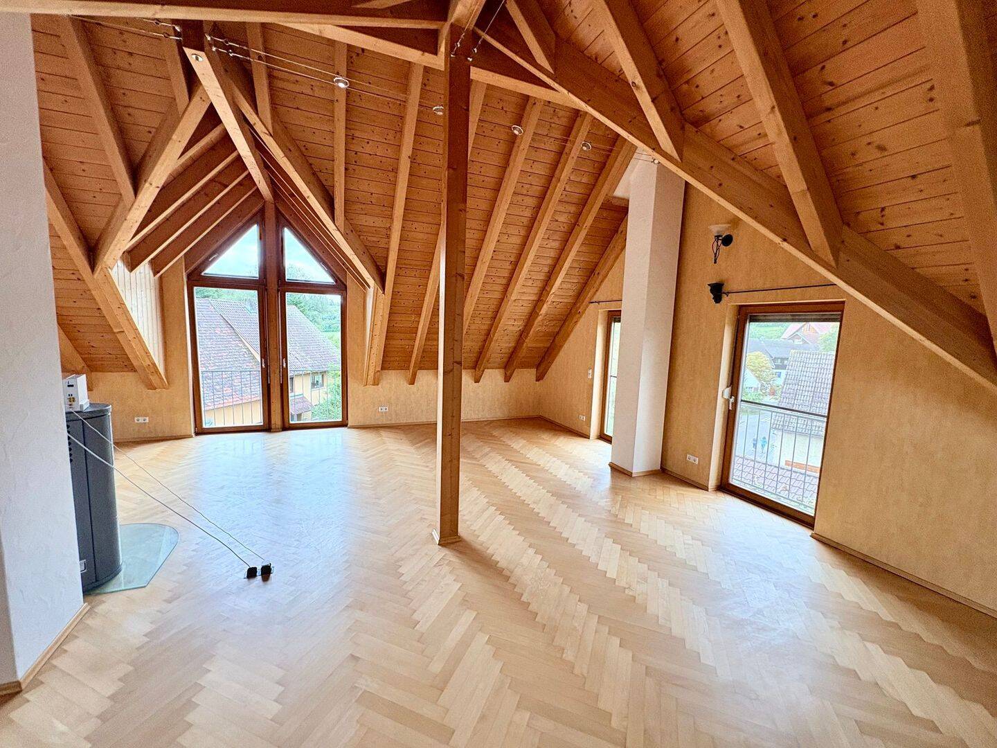 Charmante Maisonette-Wohnung im renovierten Altbau mit Garten & Garage in Überlingen-Deisendorf, 88662 Überlingen