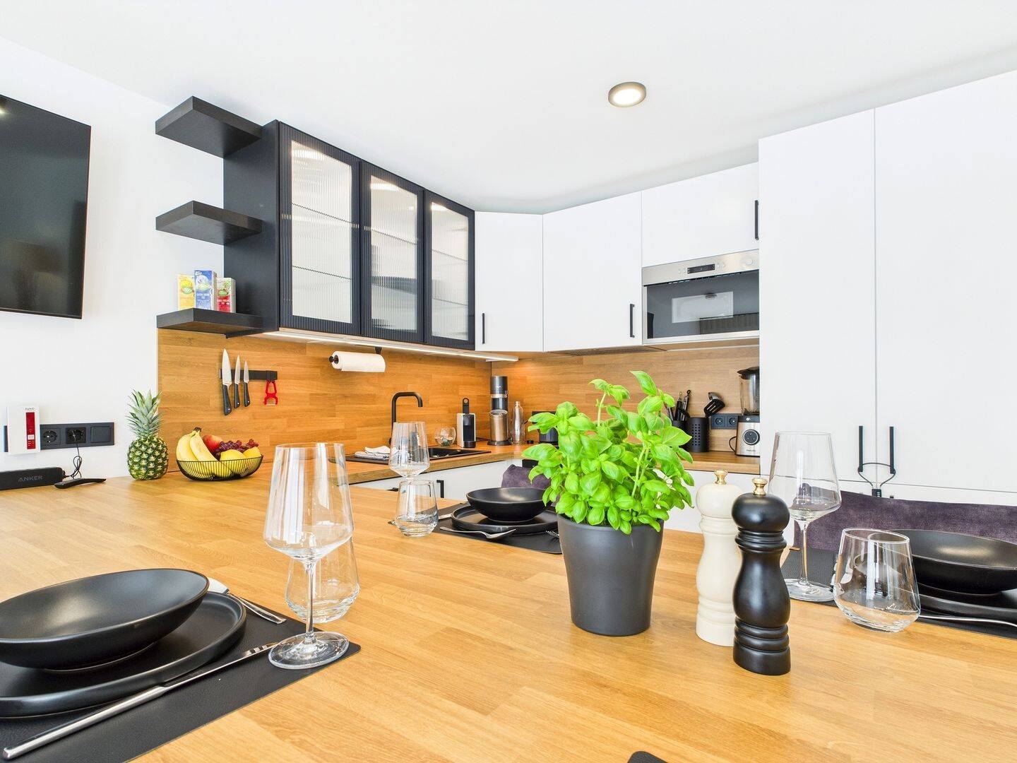 Voll ausgestattet & hochwertig möbliert Wohnung mit Terrasse – ab Okt. 26 bis Juni 27, 88690 Uhldingen-Mühlhofen