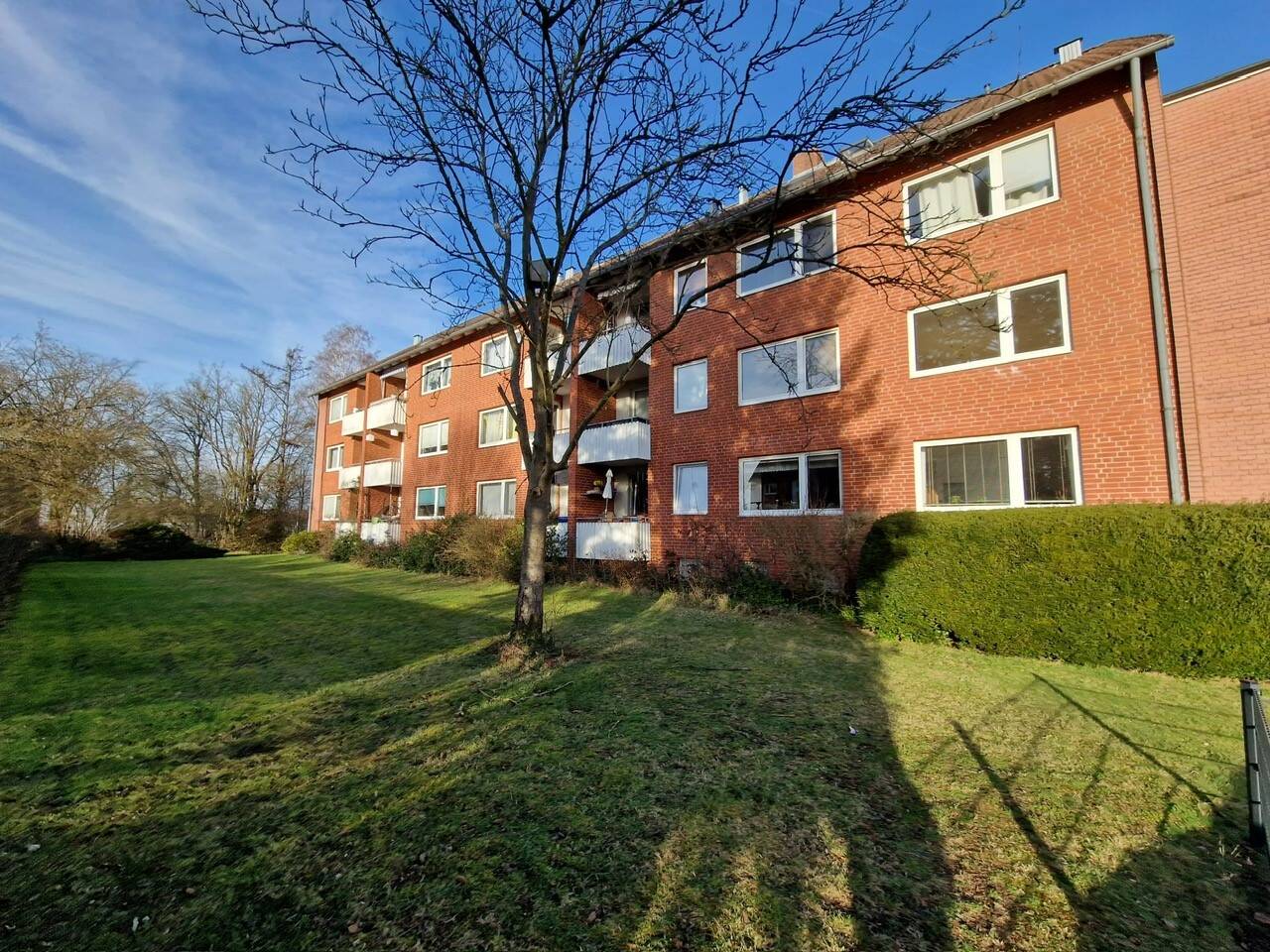 Gepflegte Etagenwohnung zur Miete mit Balkon in Lüneburg – Wentzel Dr., 21335 Lüneburg