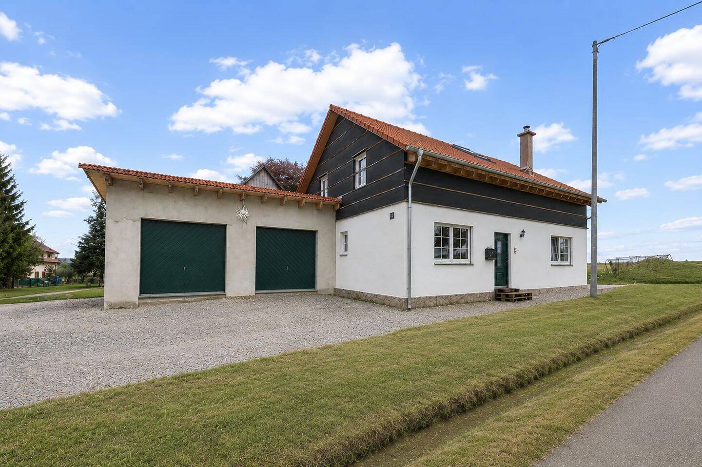 Exklusives KfW 40+ Landhaus mit Design-Charakter, höchster Energieeffizienz & modernster Ausstattung, 78073 Bad Dürrheim