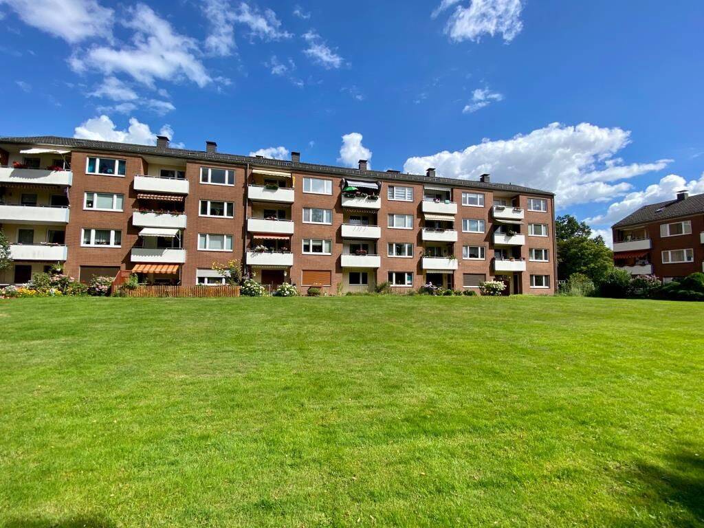 Familienfreundliche 4-Zimmer-Wohnung mit Balkon in Düsseldorf-Garath – Provisionsfrei!, 40595 Düsseldorf (Benrath Garath Hellerhof Urdenbach)