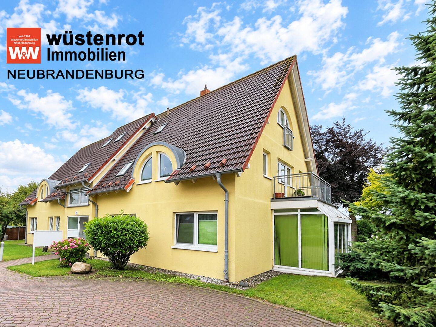 MODERNE WOHNUNG MIT WINTERGARTEN + TERRASSE + EINBAUKÜCHE + KELLER + CARPORT – IN 2024 NEUE HEIZUNG, 18546 Sassnitz