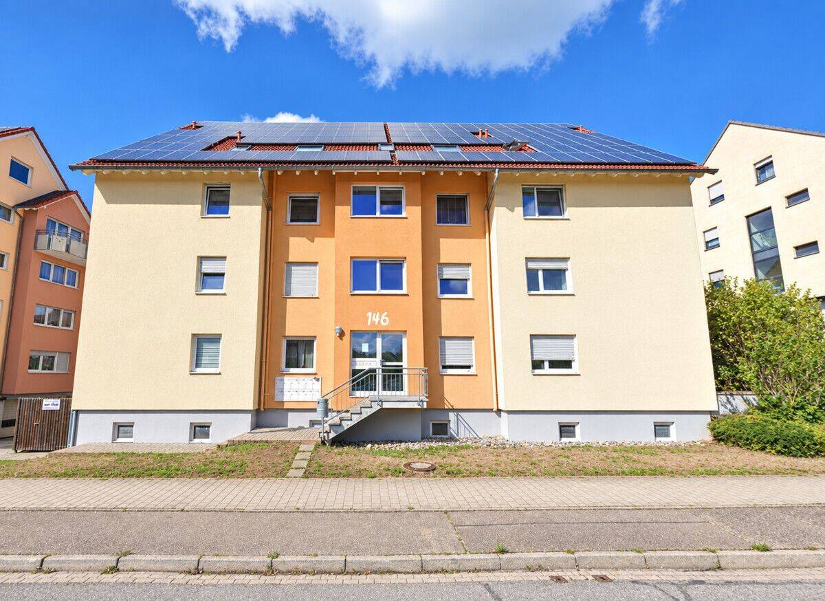Schöne 3-Zimmer Dachgeschosswohnung in „Crailsheim – Kreuzberg“, 74564 Crailsheim