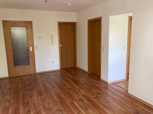 2-Zimmer-Wohnung in Eggenfelden, zentrumsnah, 2. OG, EBK, 84307 Eggenfelden