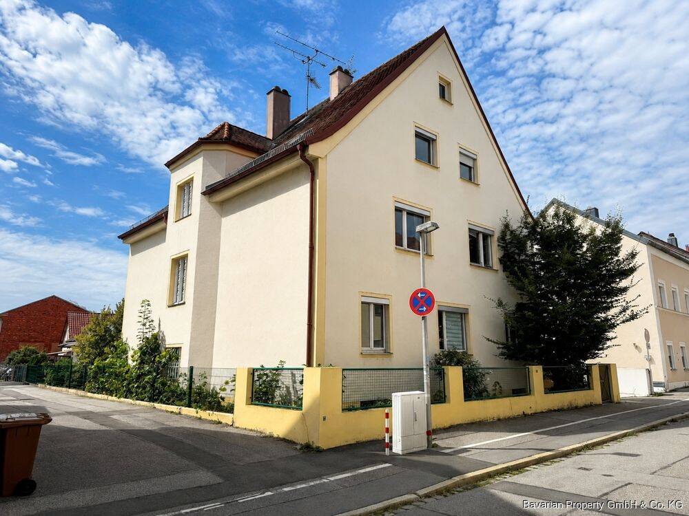 Stadtvilla-Charme in Straubing – viel Raum für Wohnen, Arbeiten & eigene Ideen, 94315 Straubing