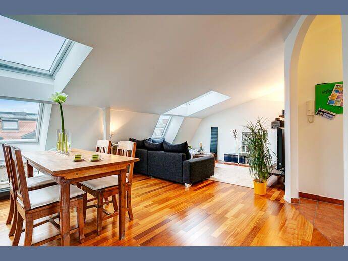 Möbliert: Lichtdurchflutete Dachterrassenwohnung zur Miete, 80469 München (Altstadt-Lehel Ludwigsvorstadt-Isarvorstadt)