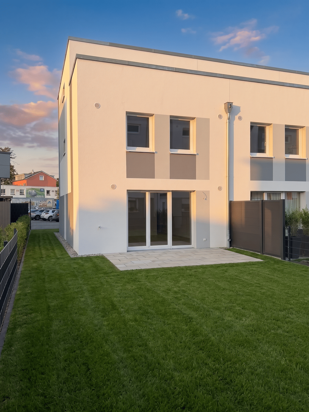 Erstbezug im Neubau! Lichtdurchflutetes Reihenendhaus mit EBK, Dachterrasse, 23611 Bad Schwartau