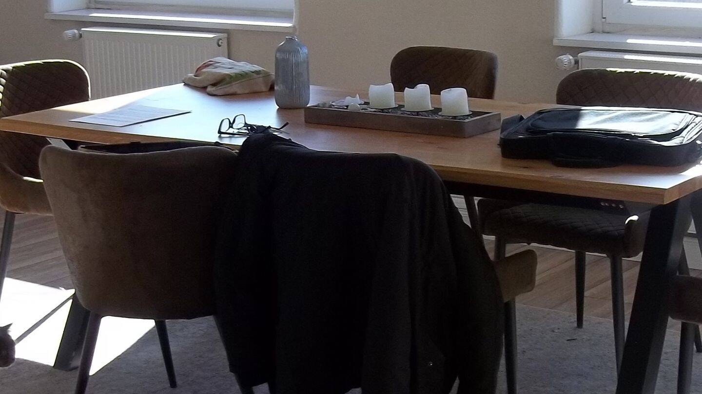 Geräumige 5 Zimmer Wohnung in Zentrum, 31542 Bad Nenndorf