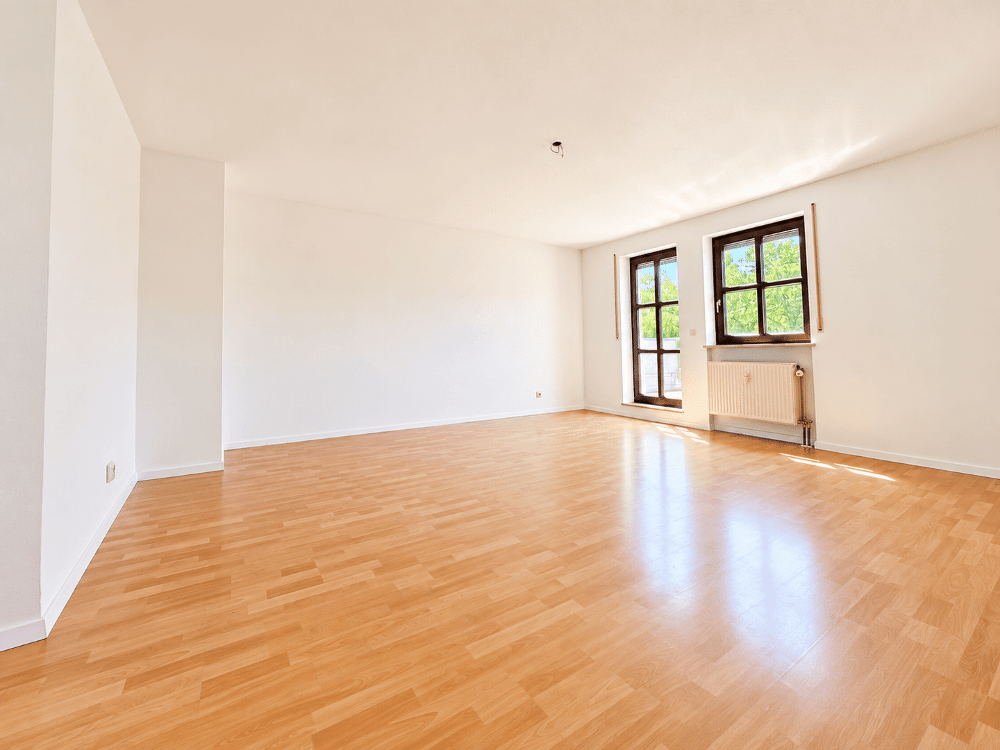 Über den Dächern von Berg am Laim – 3-Zimmer-Wohnung mit Dachterrasse & Balkon, 81673 München (Berg am Laim)