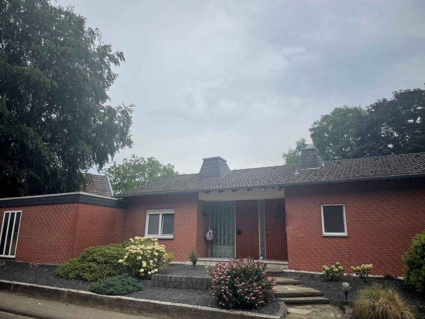 Solider Bungalow mit Garten und viel Potenzial in Schierwaldenrath, 52538 Gangelt