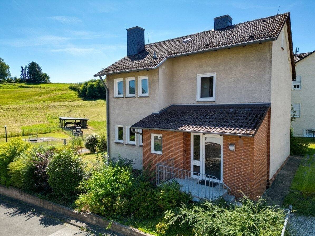 Freistehendes Einfamilienhaus in idyllischer Lage von Fuldatal-Simmershausen, 34233 Fuldatal (Wolfsanger/Hasenhecke)