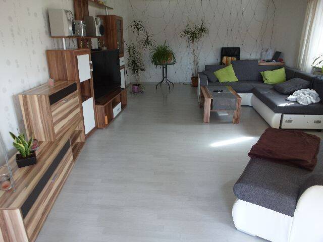 Sehr gemütliche 3,5 Zimmer-Wohnung mit 20m² großem Sonnen-Balkon und zwei Bädern in ruhiger Lage!, 31863 Coppenbrügge