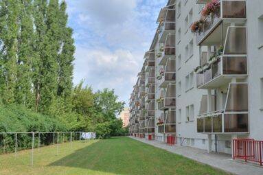 Frühstück auf dem Balkon!, 6118 Halle (Saale)