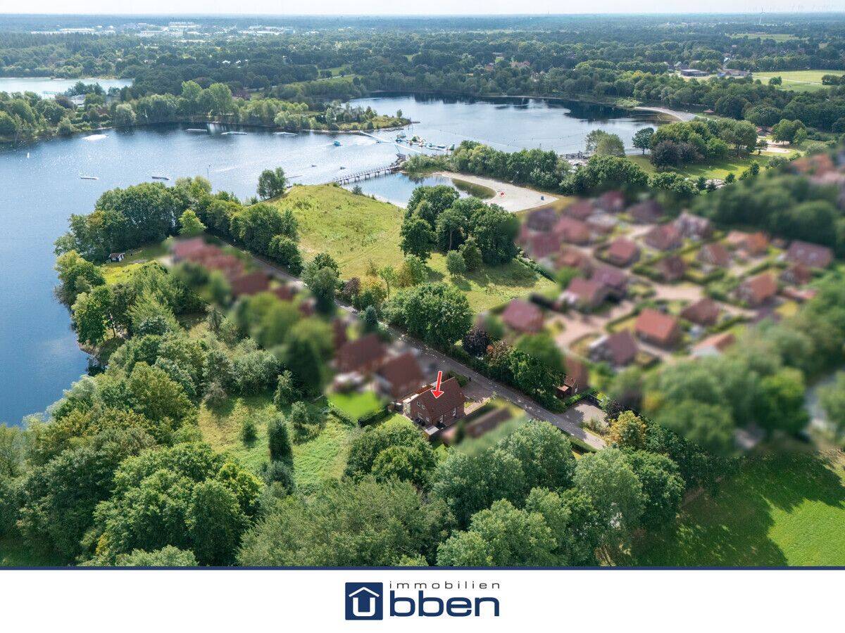Ferien-Doppelhaushälfte am Badesee Tannenhausen – modernisiert & mit Sommergarten, 26607 Aurich