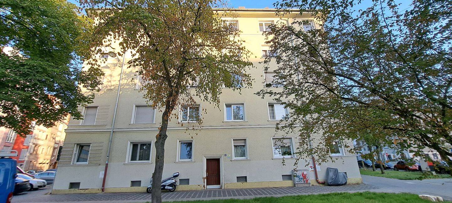Großzügige 3-Zimmer-Wohnung im 4. Obergeschoss in 90461 Nürnberg, 90461 Nürnberg