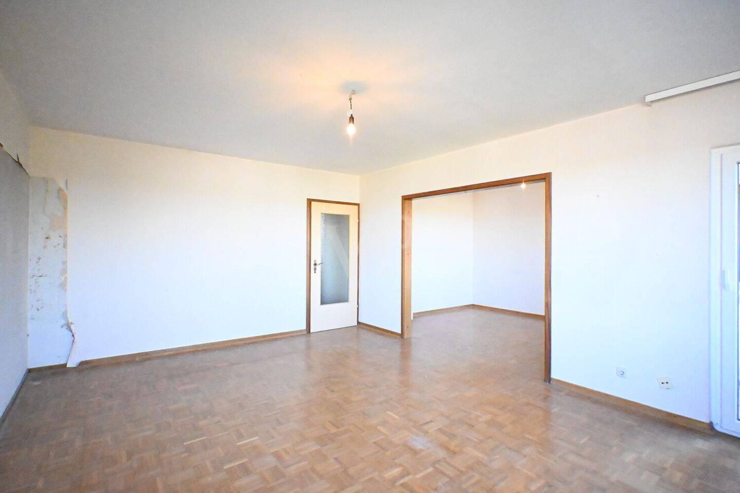 Großzügiges Wohnen mit Weitblick – 5-Zimmer-Wohnung mit zwei Balkonen auf Erbpachtgrundstück, 30880 Laatzen