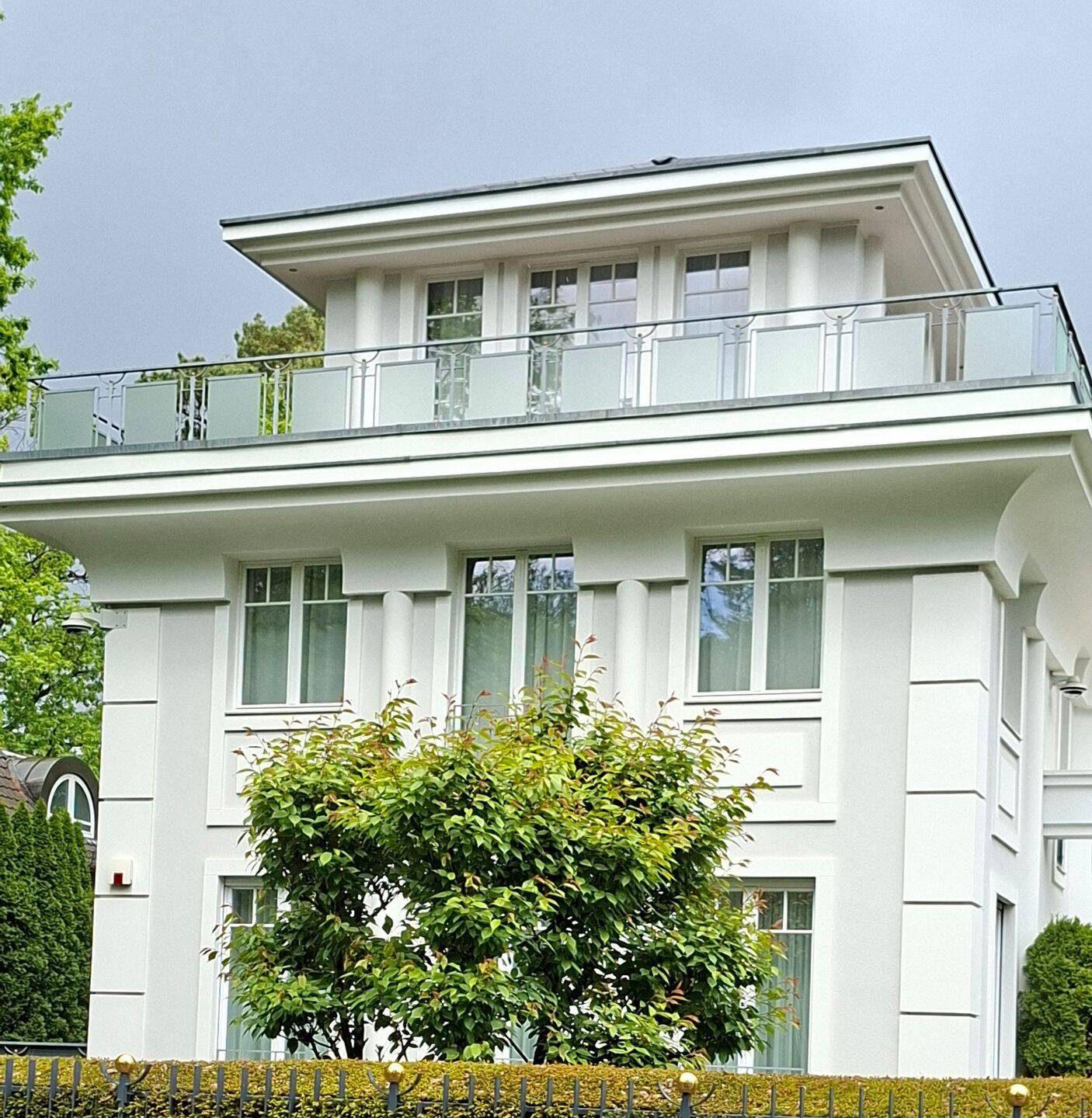 Villa Mon Bijou modern, gepflegt Bj.2005 Berlin Grunewald inkl. hochwertiger Einrichtung zum Sofortbezug, 14193 Berlin (Steglitz-Zehlendorf Dahlem Grunewald Nikolassee Schmargendorf)