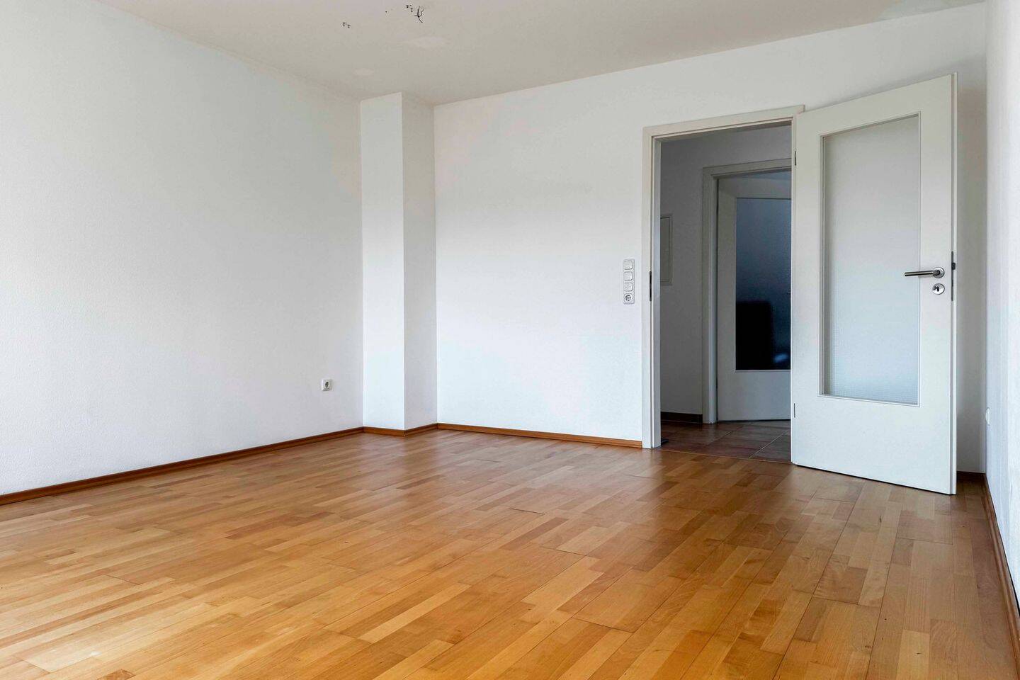 Lichtdurchflutete 3-Zimmer-Maisonette-Whg. in ruhiger Wohnatmosphäre, 90482 Nürnberg (Freiland Laufamholz Mögeldorf Rehhof Unterbürg)