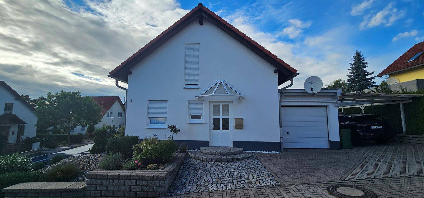 Einfamilienhaus mit Blick auf den Landsberg, 98617 Meiningen